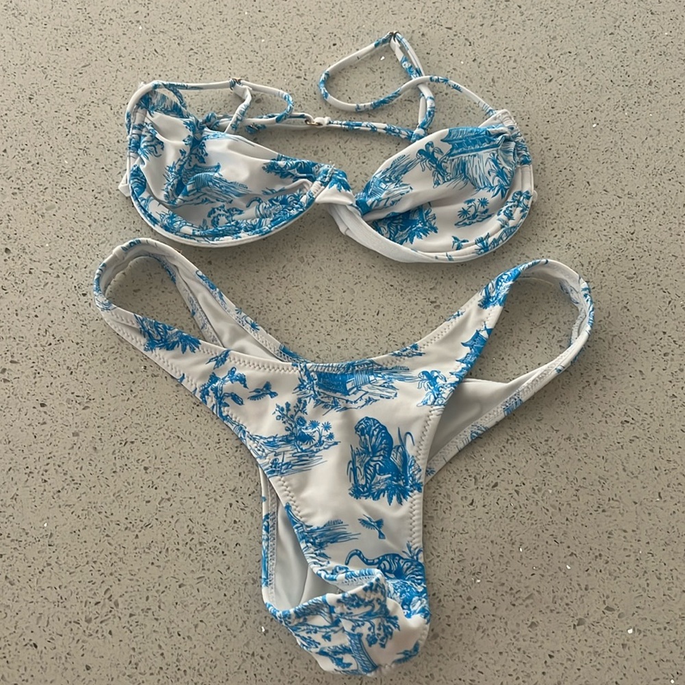 White Fox Boutique Bikini Set